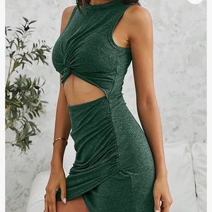 Hollowed out fiyote body con dress